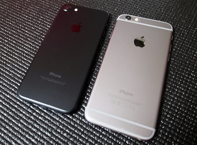 iPhone 6 と iPhone 7