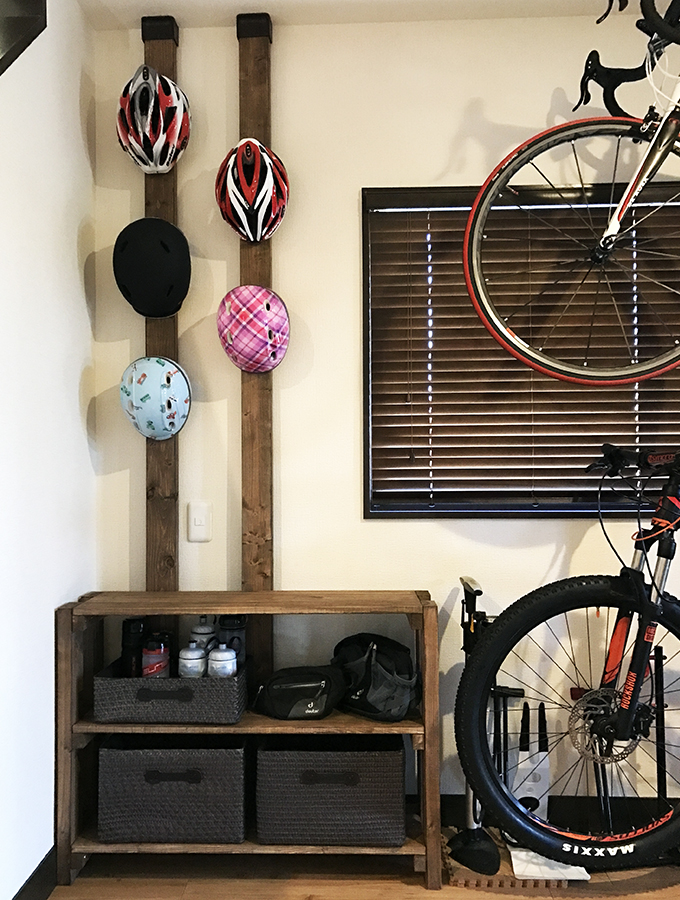 楽しいdiy 自宅玄関に自転車関連グッズの収納スペースを作りました Monotone Blog