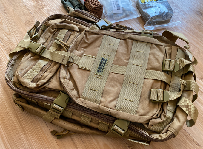 非常用持出袋としても ソロキャンパーに人気のサイバトロンのバックパックを購入 Monotone Blog